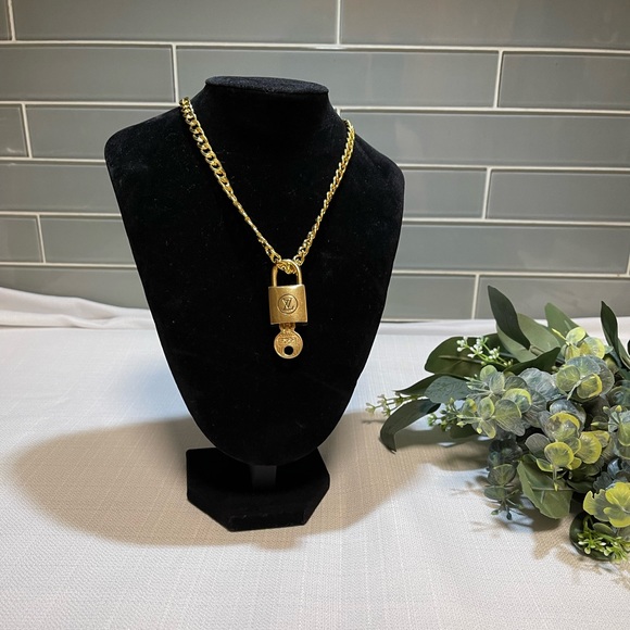 Louis Vuitton Accessories - 🔥Vintage, Series 200 LV Locks & One Key🔥See Description for Available Numbers